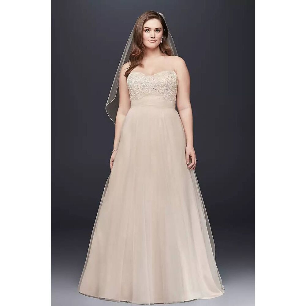 David's Bridal Collection Strapless A-Line Beaded Lace Tulle Wedding Dress